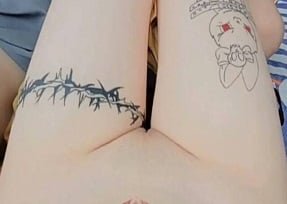 Vy Tran громко застонала, когда была счастлива